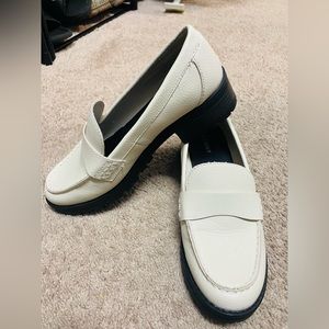 Old navy women loafers